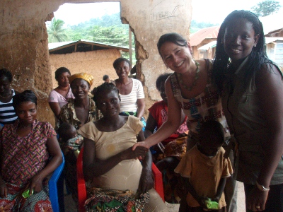 Lynda Barton (second from right) spent nine months providing pro-bono services to Motech Ghana through Bankers without Borders. Photo by: Lynda Barton
